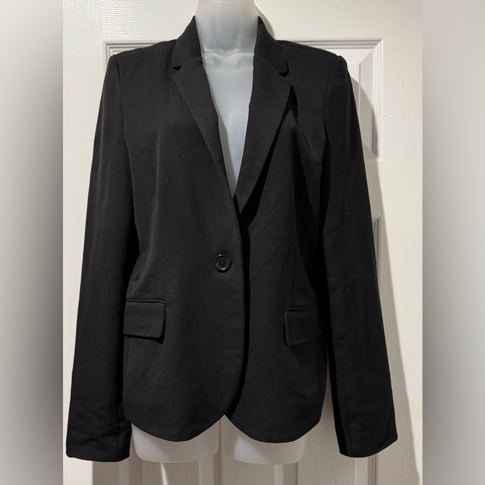 Ambiance Black One-Button Blazer (Size L)